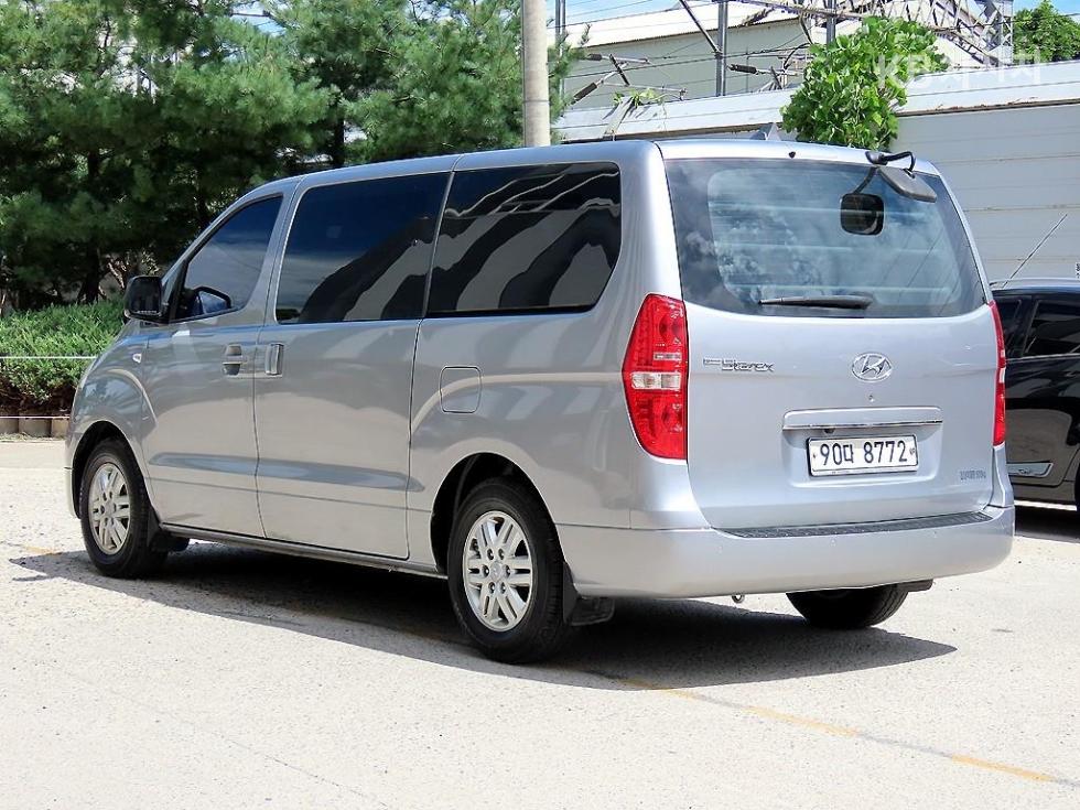 Hyundai Starex — miniaturë 3
