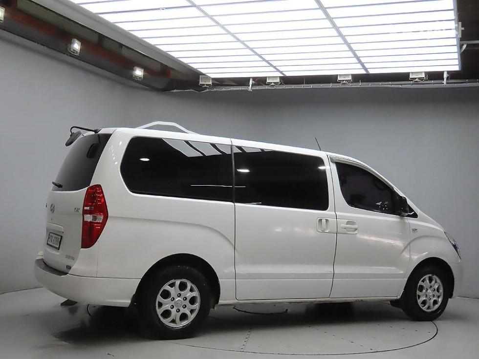 Hyundai Starex — miniaturë 4