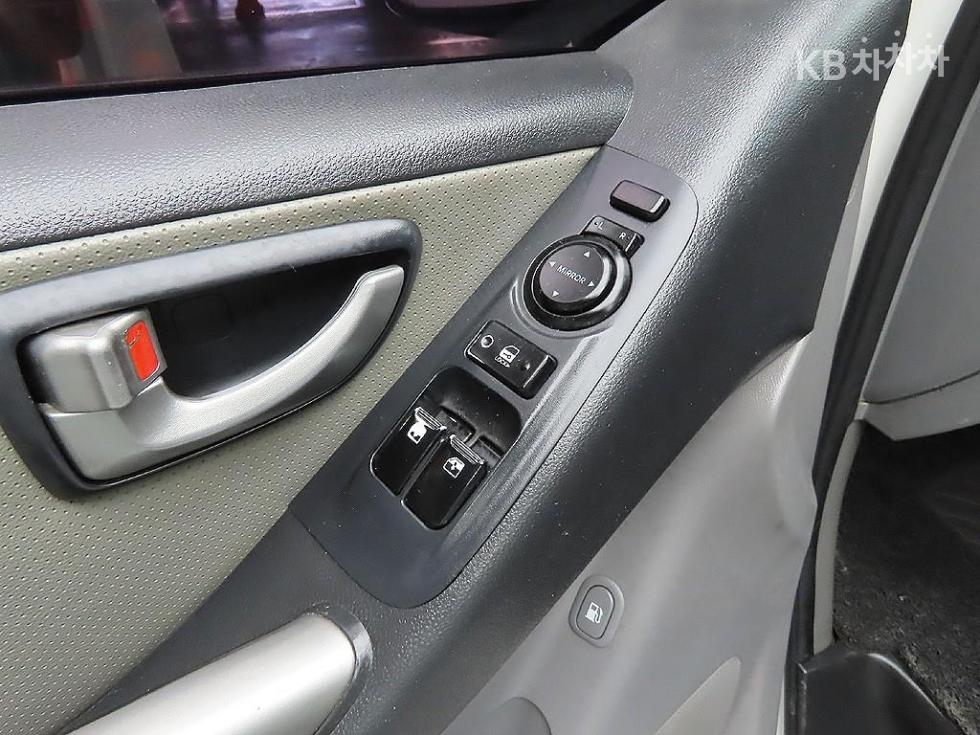 Hyundai Starex — miniaturë 11