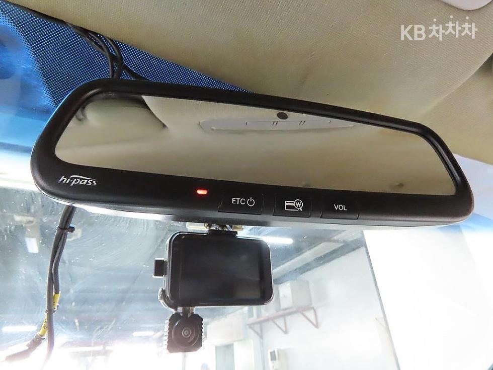 Hyundai Starex — miniaturë 16