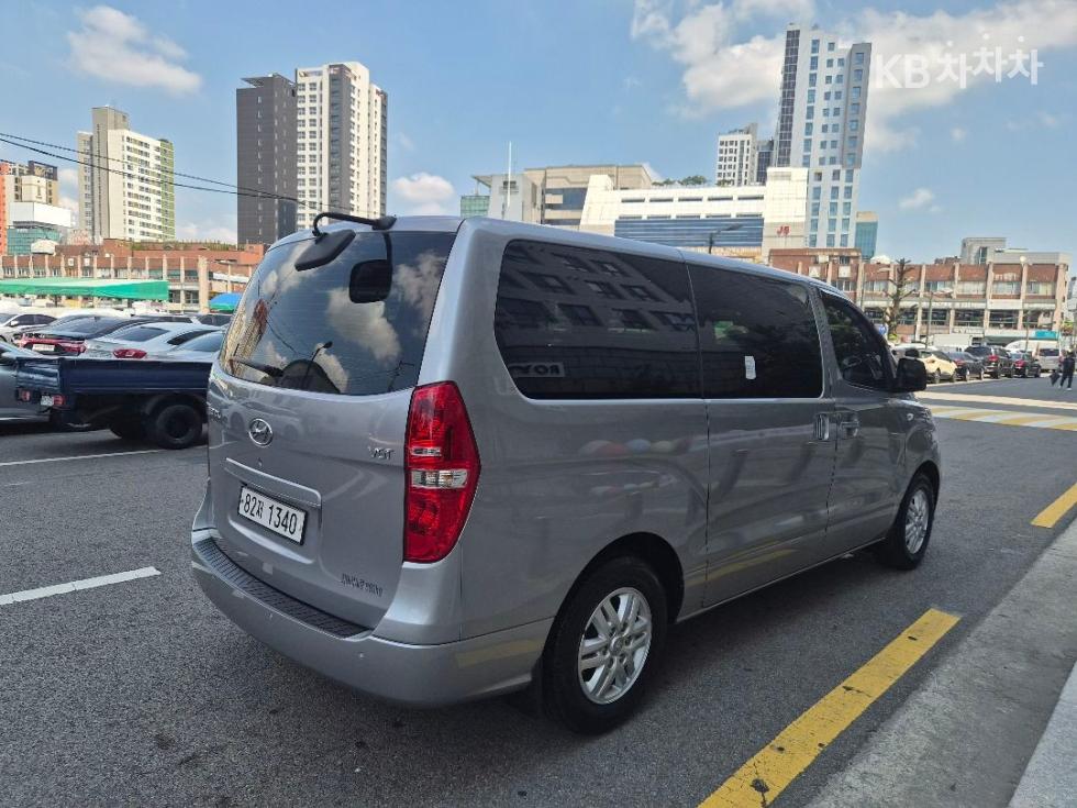 Hyundai Starex — miniaturë 6