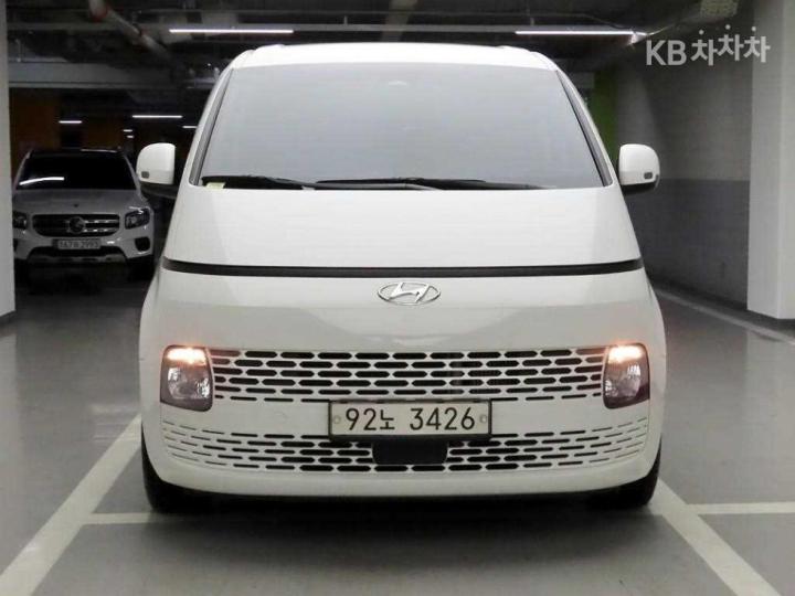 Hyundai Staria — miniaturë 2