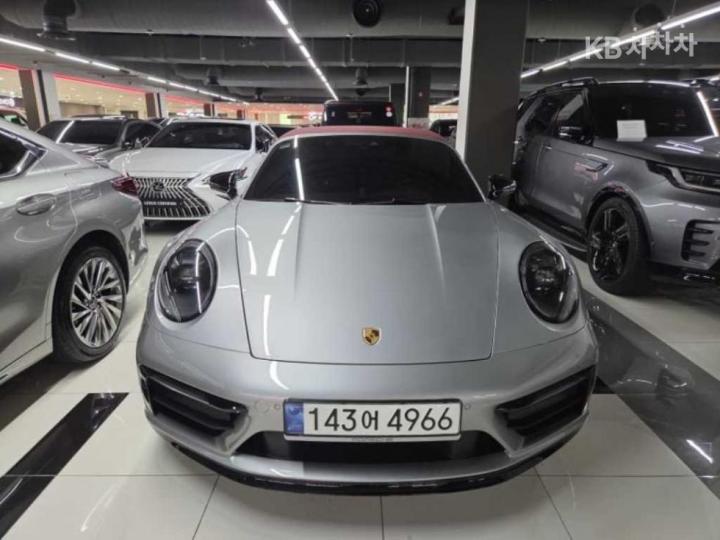 Porsche 911 Targa 4 GTS — foto 1