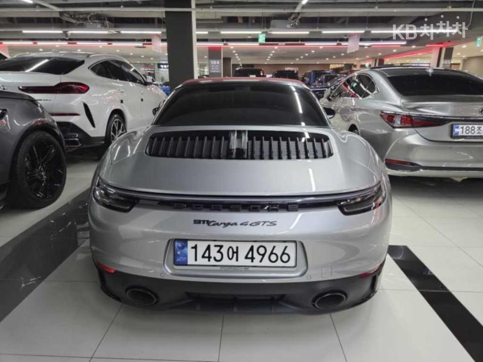 Porsche 911 — miniaturë 3