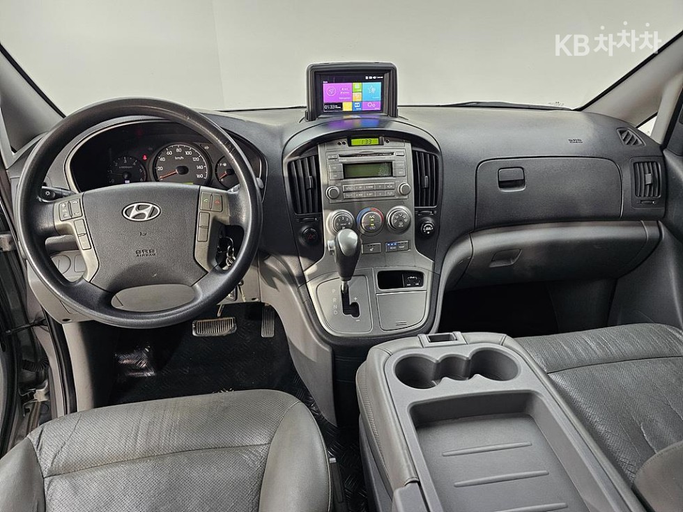 Hyundai Starex — miniaturë 5
