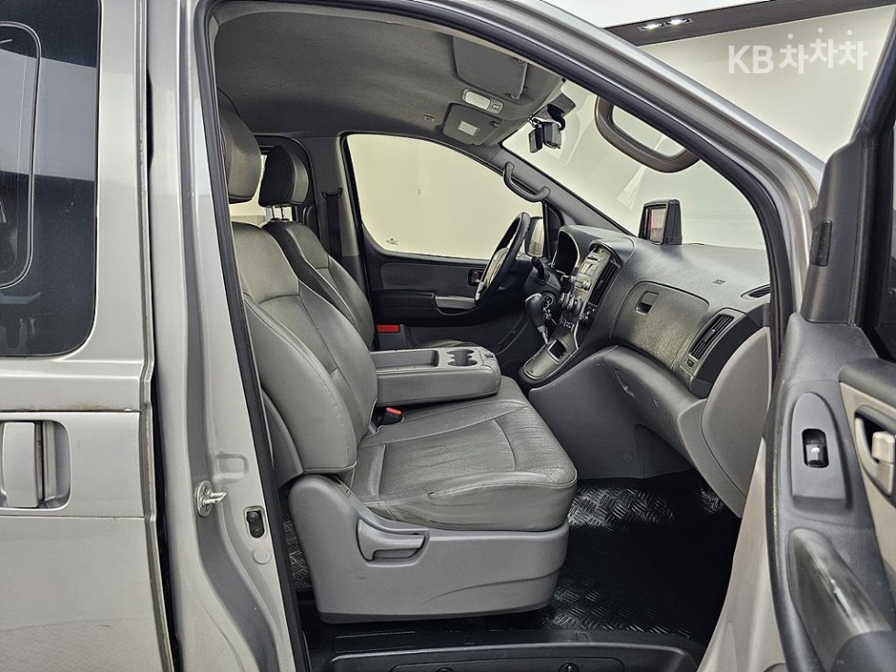 Hyundai Starex — miniaturë 11