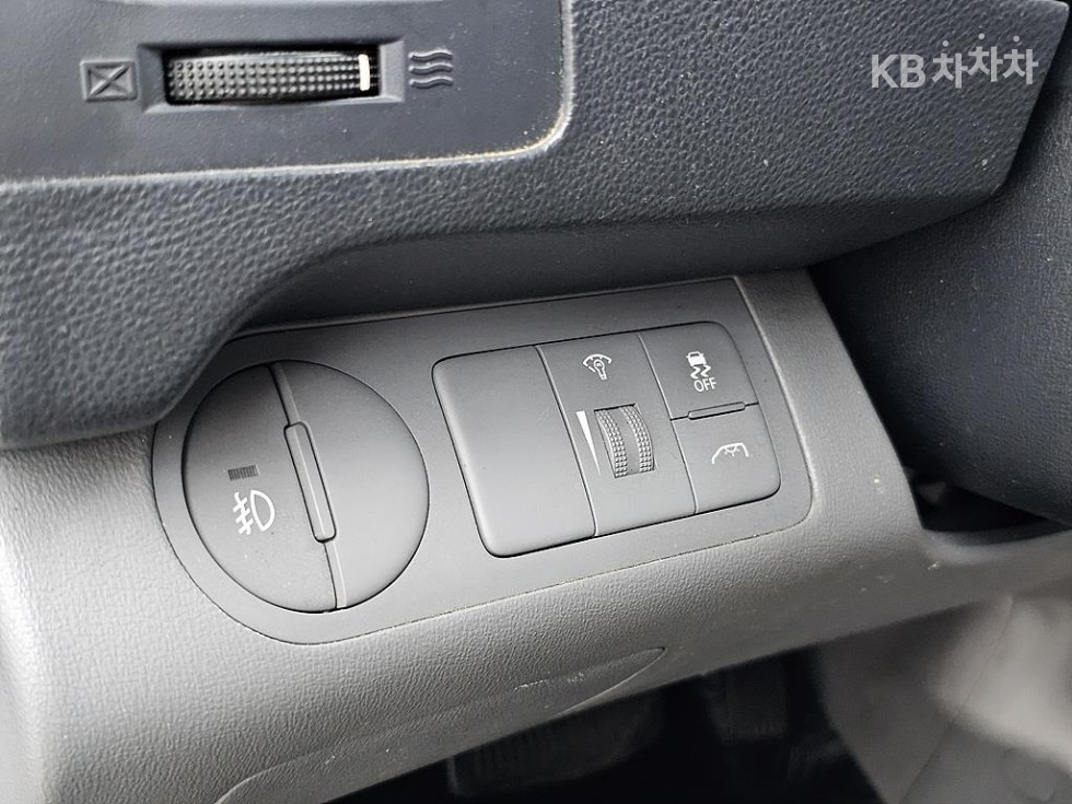 Hyundai Starex — miniaturë 13