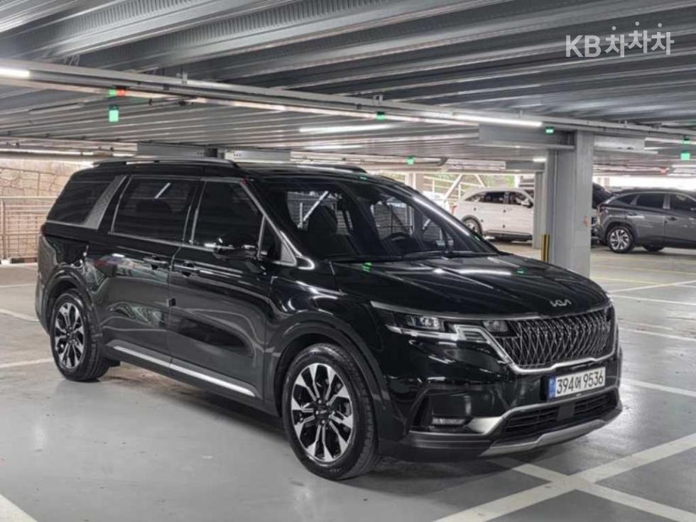 Kia Carnival — miniaturë 3