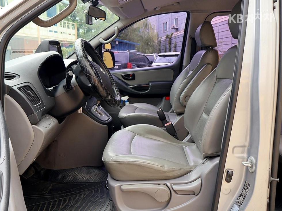 Hyundai Starex — miniaturë 13