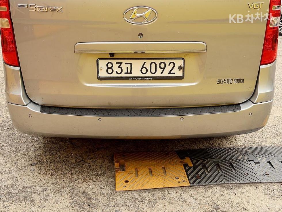 Hyundai Starex — miniaturë 17