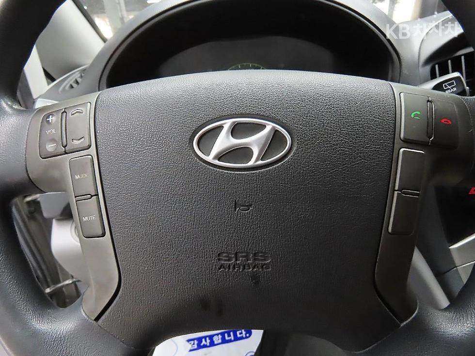 Hyundai Starex — miniaturë 15