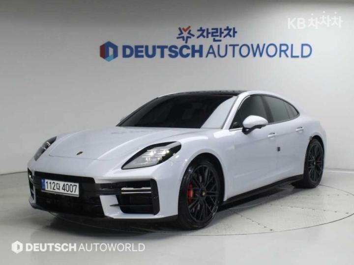 Porsche Panamera 4.0 GTS 기본형 — foto 1