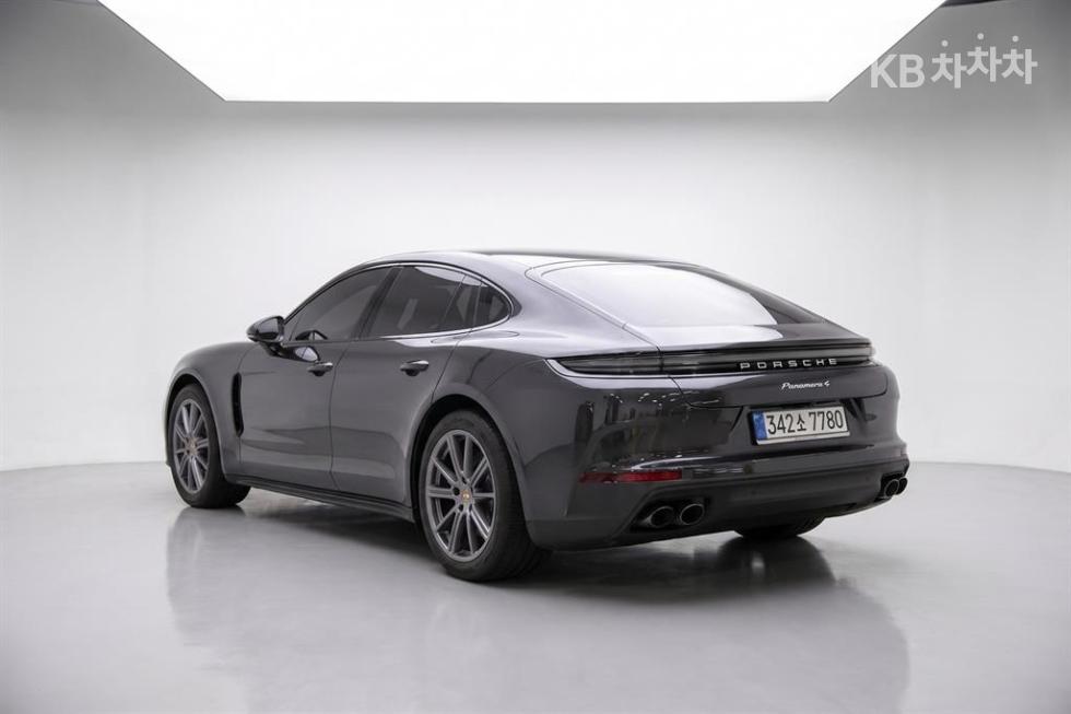 Porsche Panamera — miniaturë 11