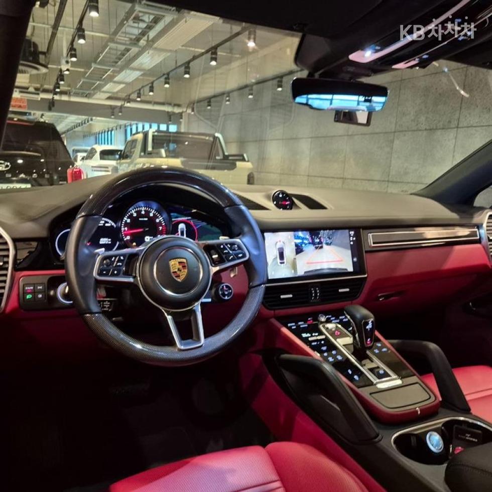 Porsche Cayenne — miniaturë 18