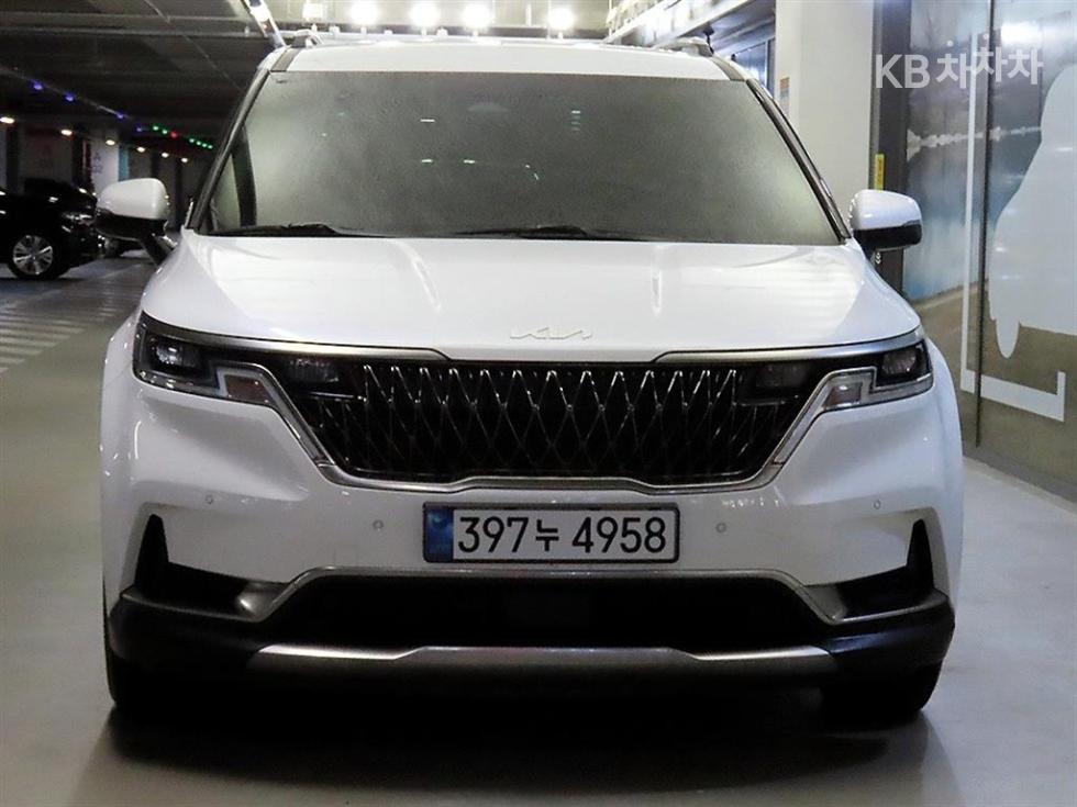 Kia Carnival — miniaturë 2