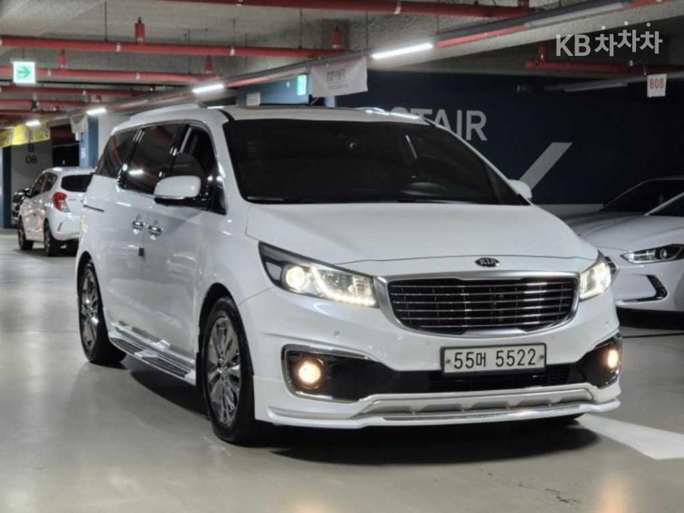 Kia Carnival — miniaturë 2