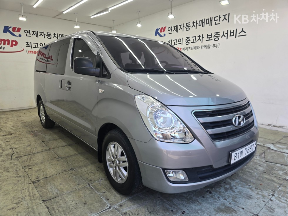 Hyundai Starex — miniaturë 3