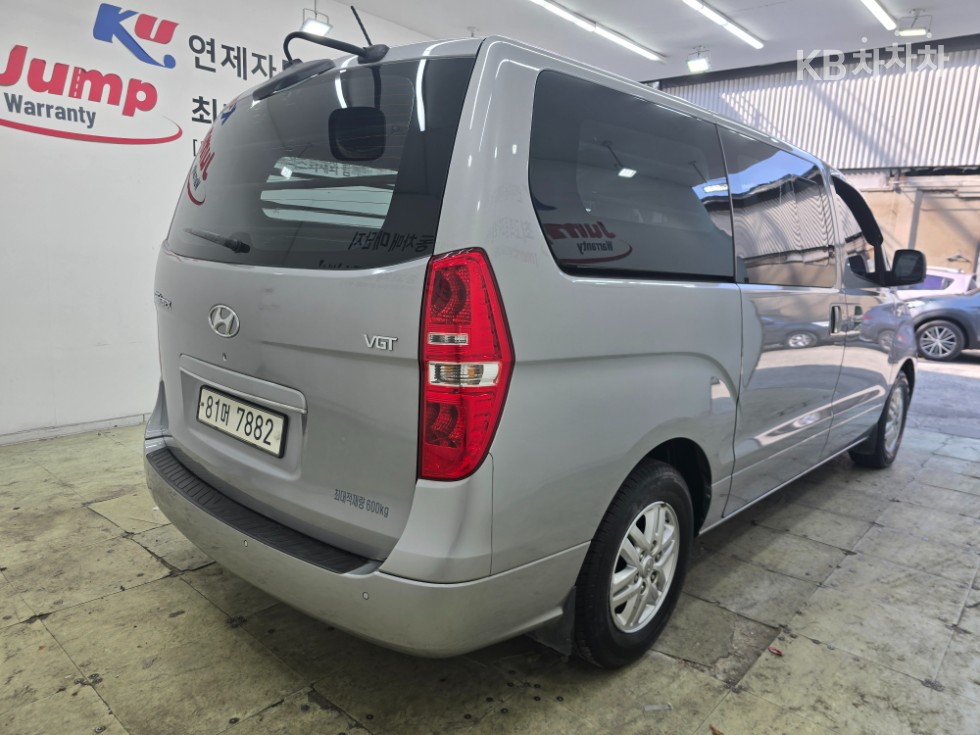 Hyundai Starex — miniaturë 4