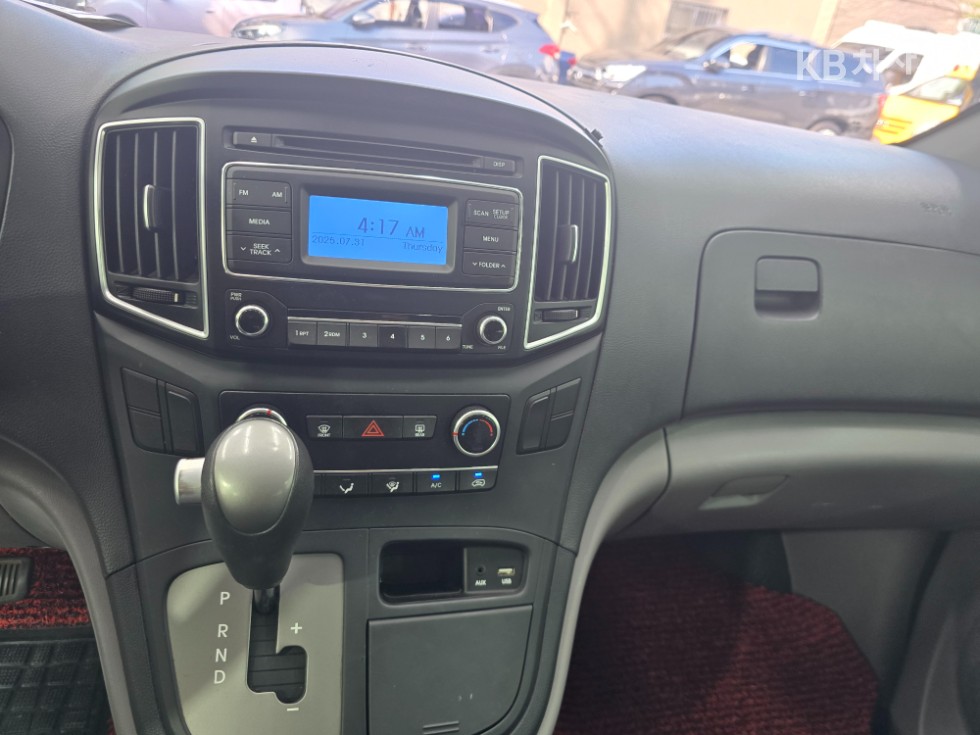 Hyundai Starex — miniaturë 9