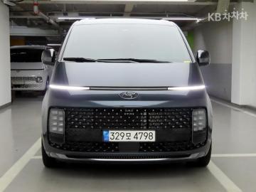 Hyundai Staria 2.2 라운지 9 AWD 인스퍼레이션 — foto 1