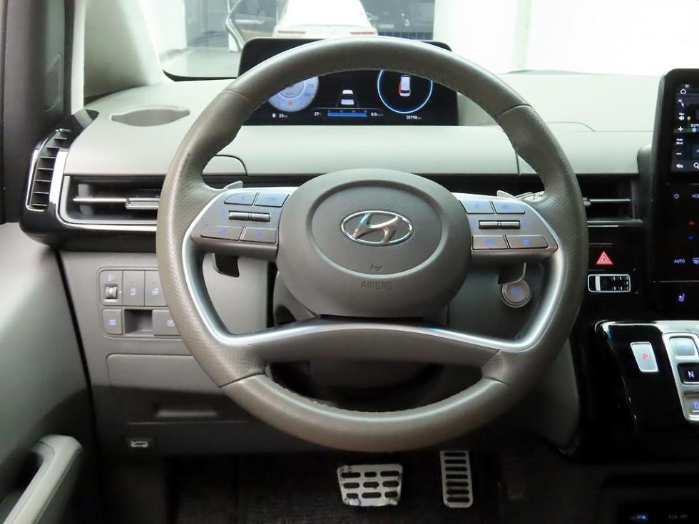 Hyundai Staria — miniaturë 7