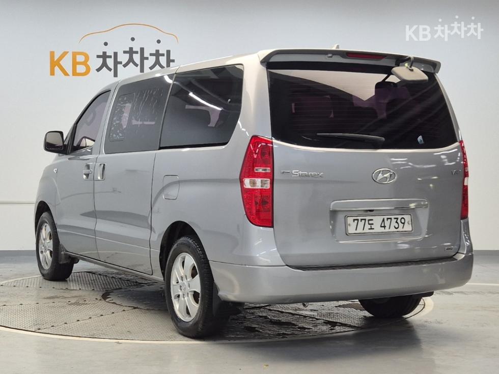 Hyundai Starex — miniaturë 2