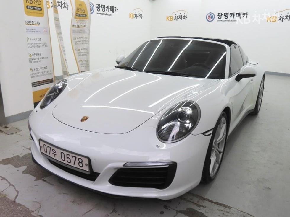 Porsche 911 — miniaturë 5