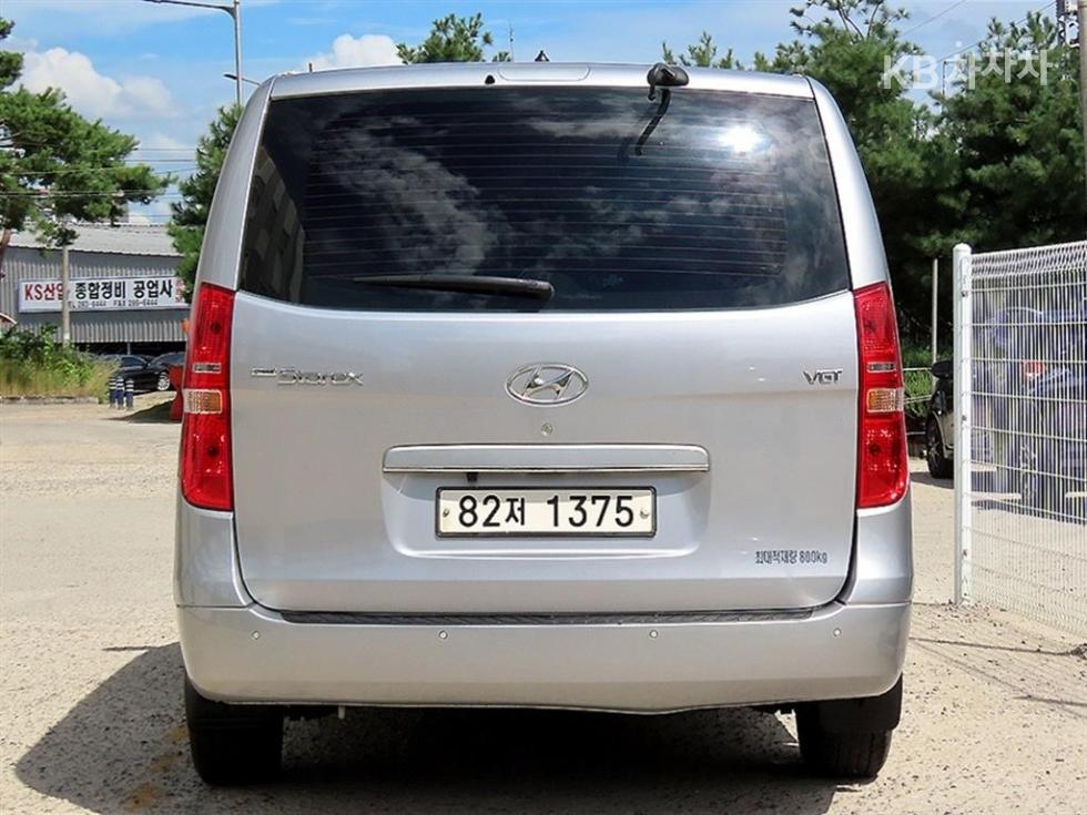 Hyundai Starex — miniaturë 4