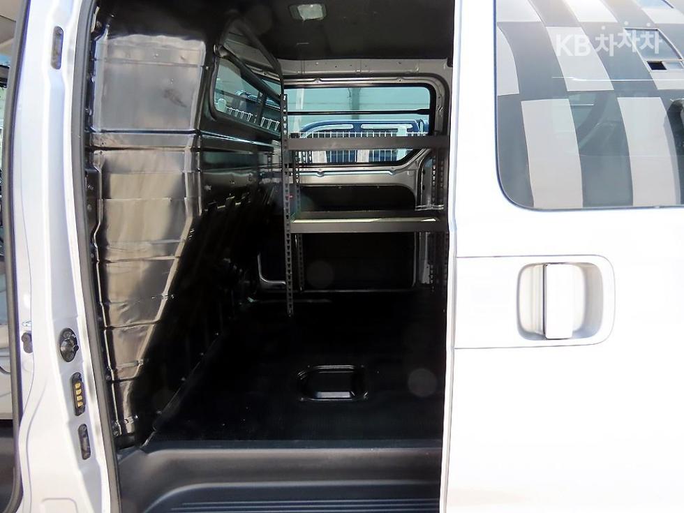 Hyundai Starex — miniaturë 6