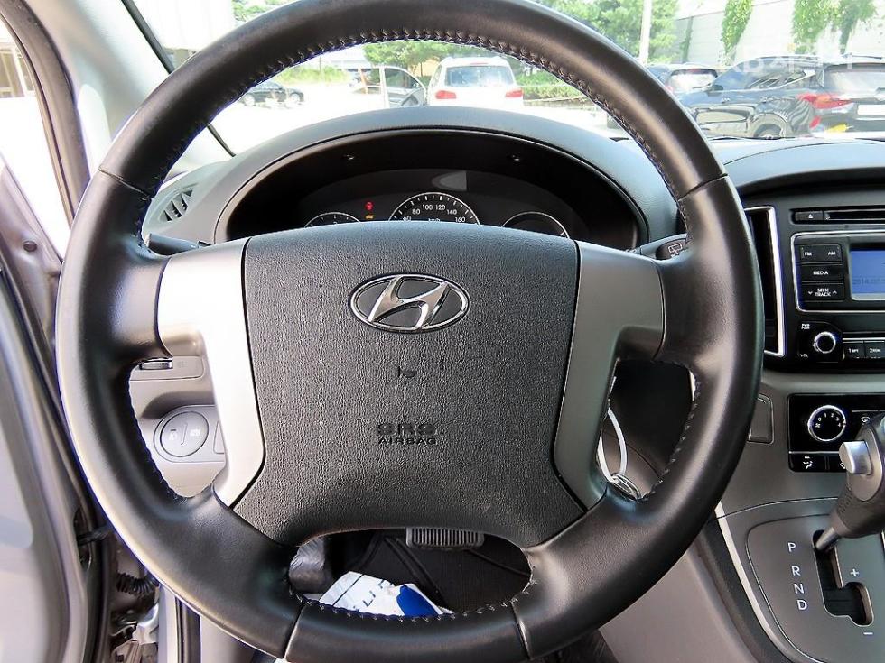 Hyundai Starex — miniaturë 8