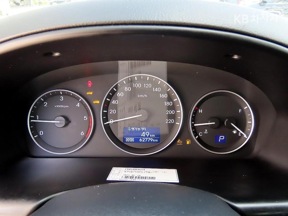 Hyundai Starex — miniaturë 9