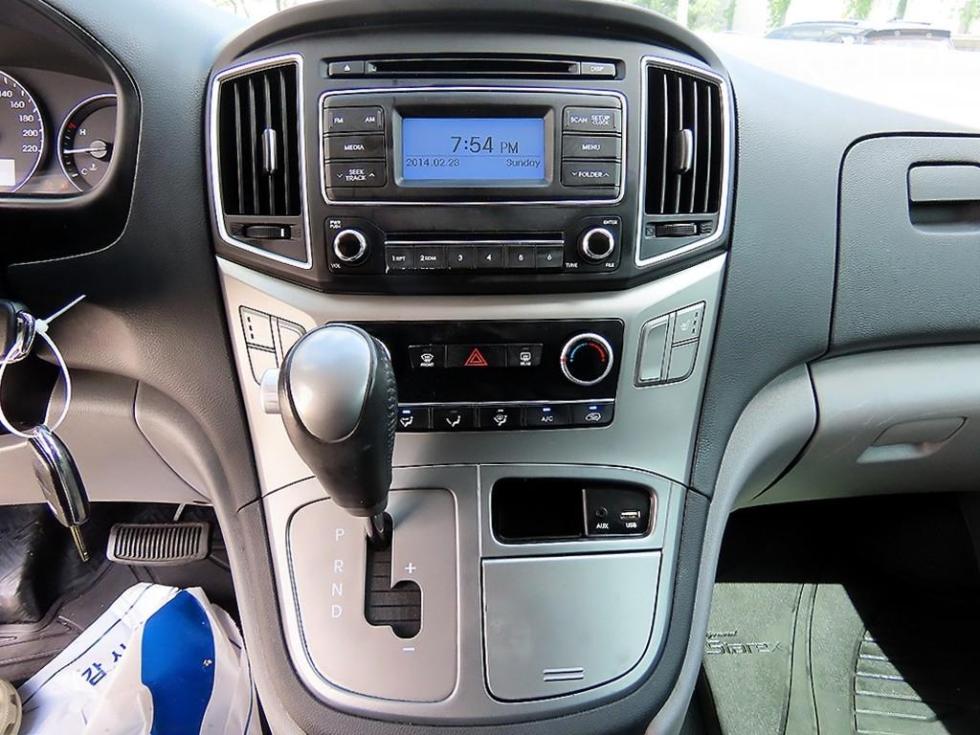 Hyundai Starex — miniaturë 13