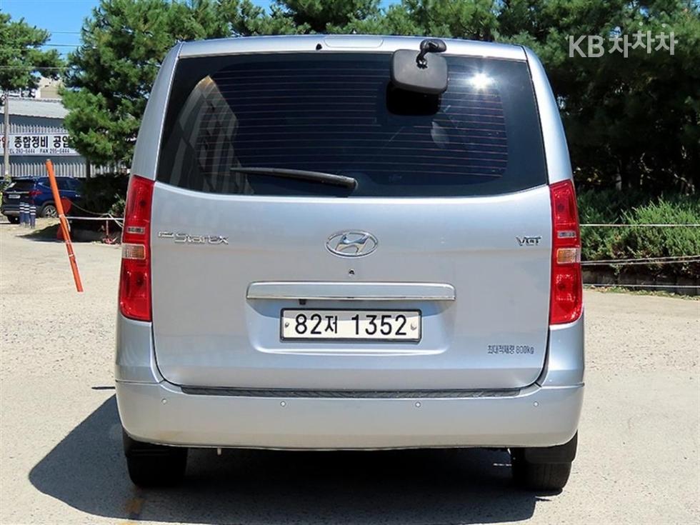 Hyundai Starex — miniaturë 4