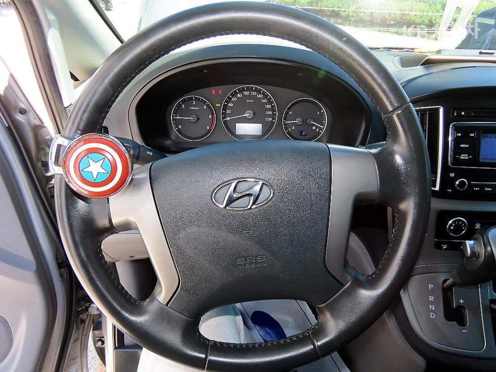 Hyundai Starex — miniaturë 8