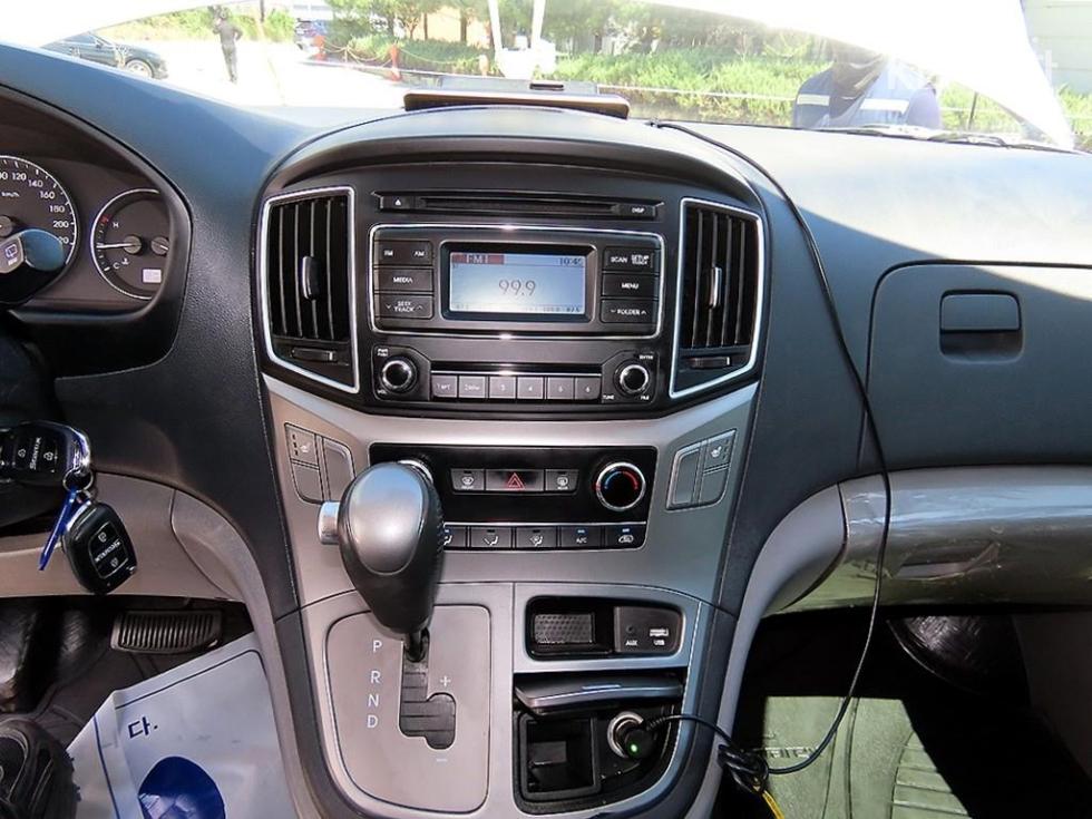 Hyundai Starex — miniaturë 13