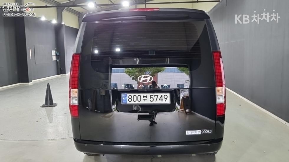 Hyundai Staria — miniaturë 4