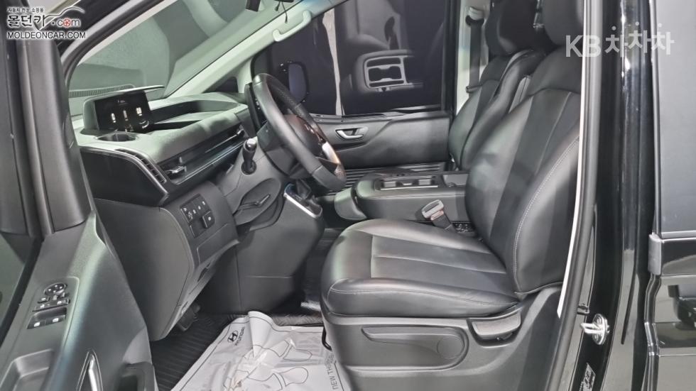 Hyundai Staria — miniaturë 7