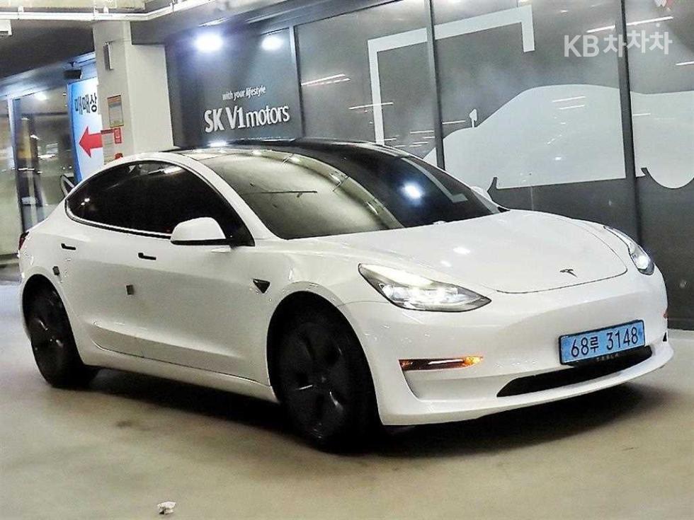 تيسلا Model 3