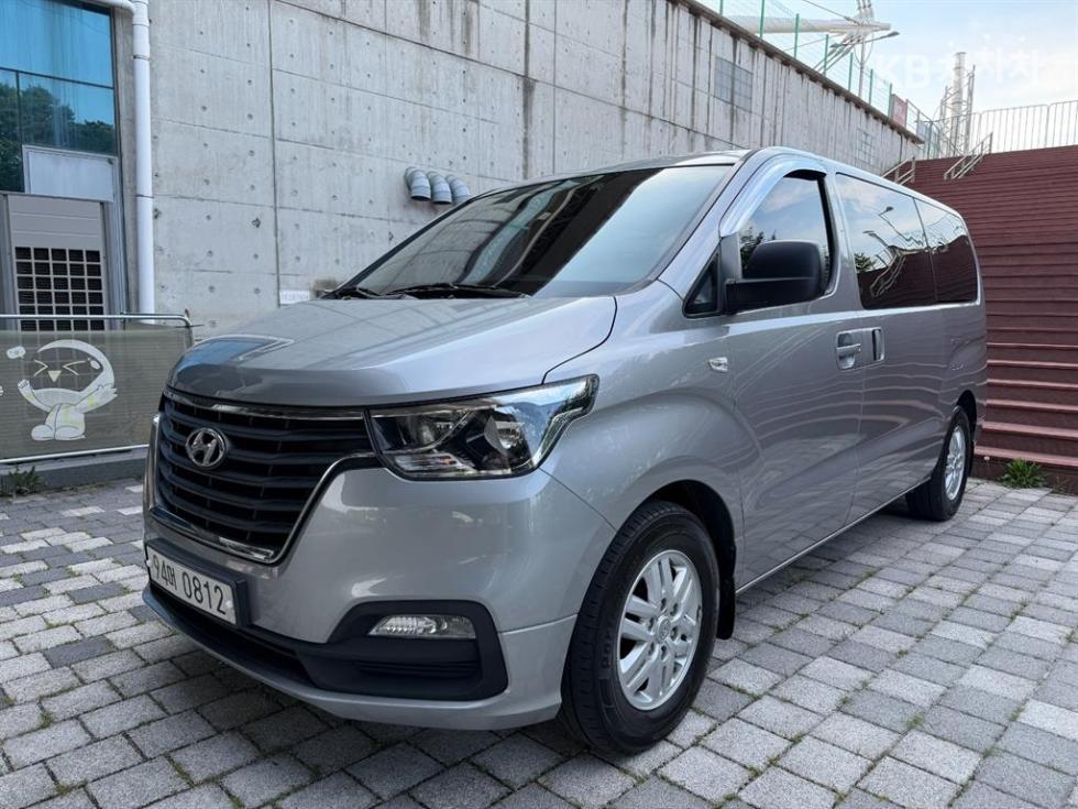 Hyundai Grand Starex