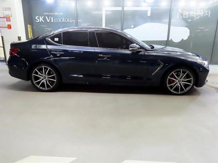 Genesis G70 — miniaturë 3