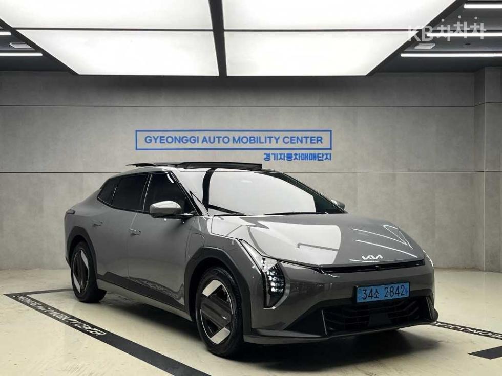 Kia EV4