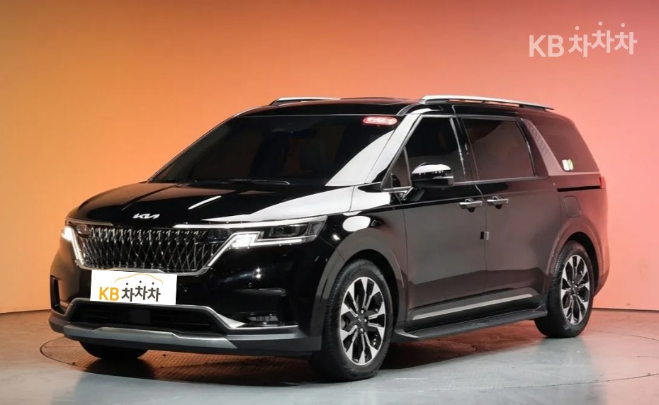 Kia Carnival — miniaturë 3