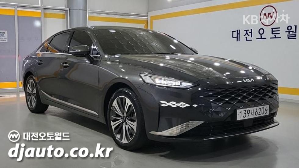Kia K8 — miniaturë 2