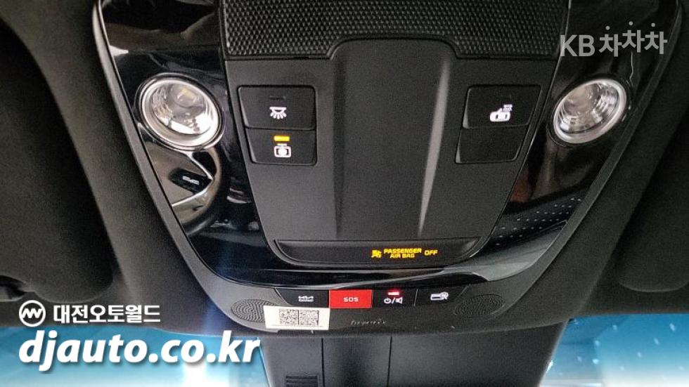 Kia K8 — miniaturë 10