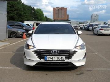 Hyundai Sonata 2.0 LPG 스마트 — foto 1