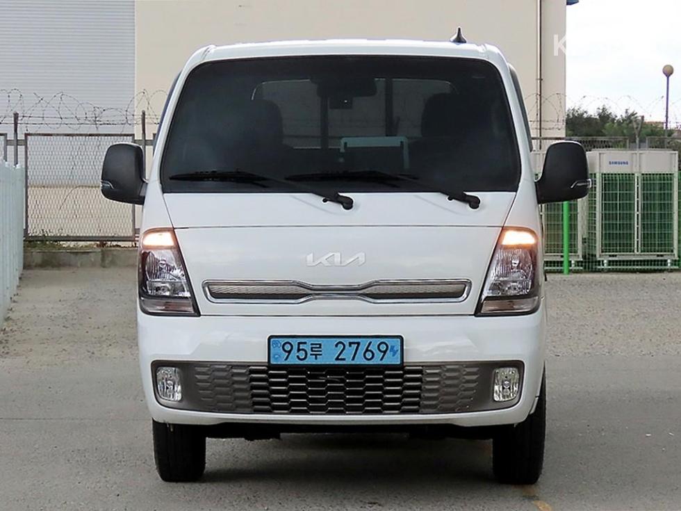기아 더 2022년식 기아 더 뉴 봉고3 EV 1톤 2WD 초장축 킹캡 GLS