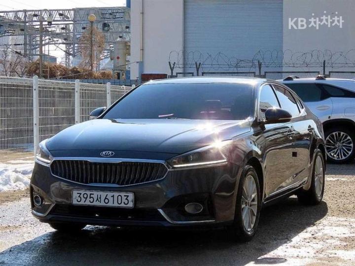 Kia K7 — miniaturë 2