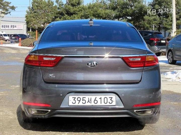 Kia K7 — miniaturë 4