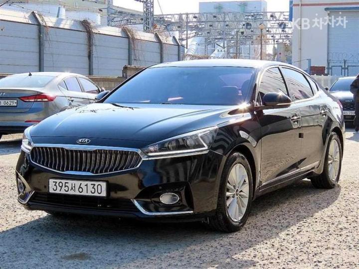 Kia K7 — miniaturë 2