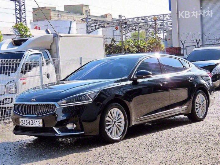 Kia K7 — miniaturë 2